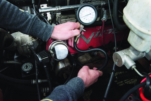 Coffret compressiomètre 8 pièces compression moteur à essence Auto, Moto
